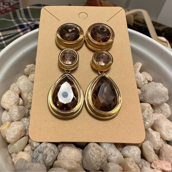 J Crew - chandelier earrings, rose gold look with pink champagne stones - Picture 9 of 9